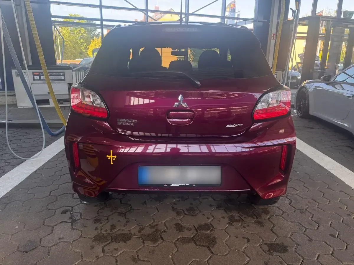 Gebraucht Mitsubishi Space Star Select+ 71 PS (52 kW) 2022 Rot Kleinwagen