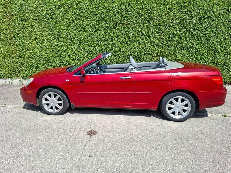 Rot Gebraucht 2008 Chrysler Sebring Cabriolet Limited Cabrio | 9.950 € - Bild 1/4