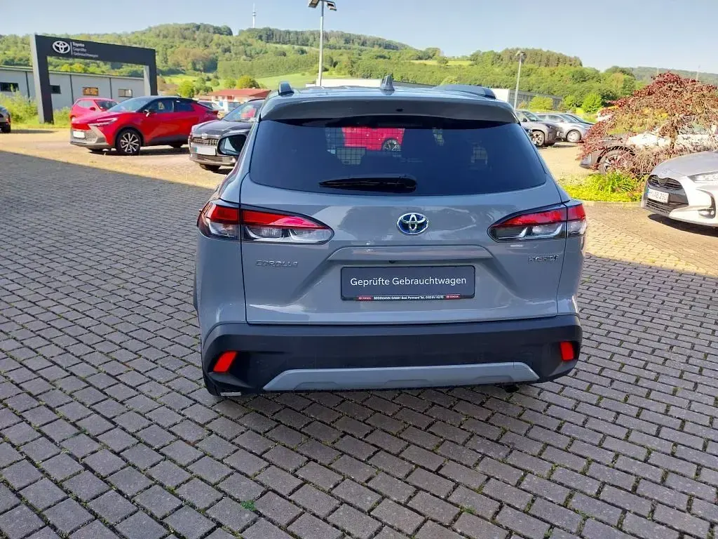Gebraucht Toyota Corolla Cross Team 197 PS (144 kW) 2023 SUV