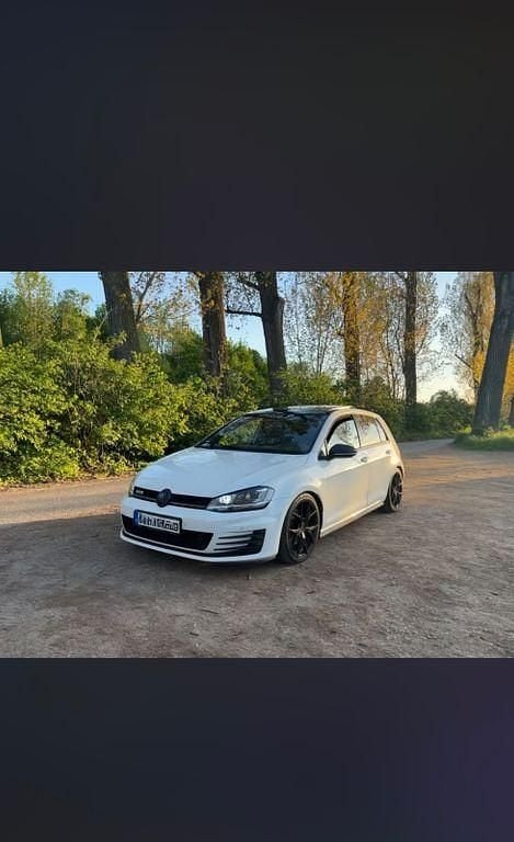 Gebraucht VW Golf VII GTD 184 PS (135 kW) 2015 Weiß Limousine