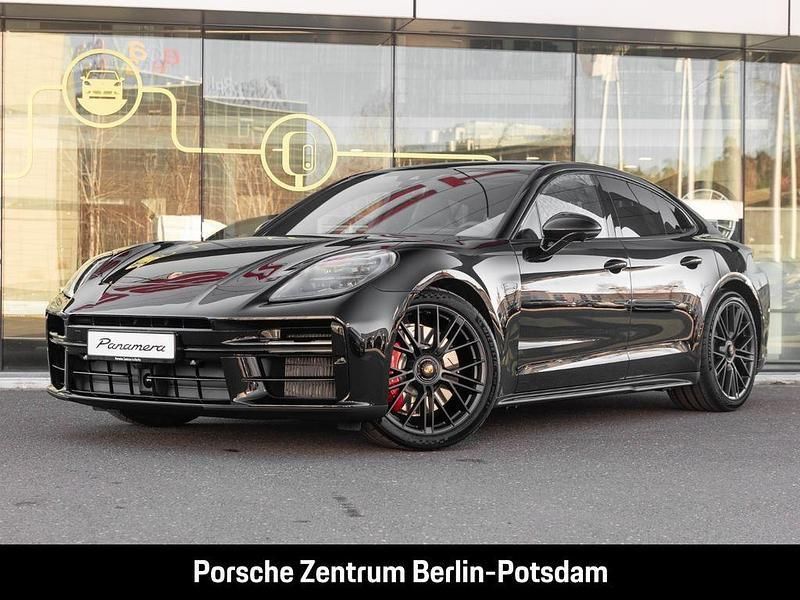 Tiefschwarzmetallic Neu 2025 Porsche Panamera GTS Limousine | 180.690 € - Bild 1/4