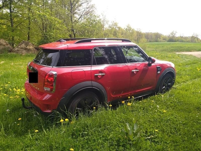 Usado Mini ONE 102 HP (75 kW) 2018 Vermelho Citadino