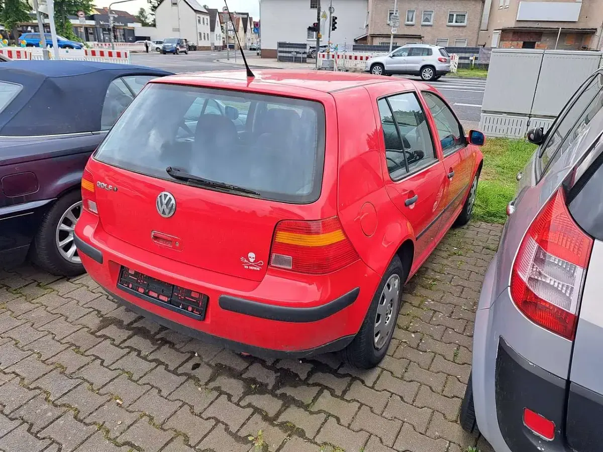 Gebraucht VW Golf III 75 PS (55 kW) 1999 Rot Limousine