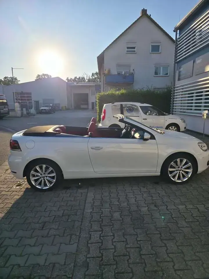 Gebraucht VW Golf Cabriolet 105 PS (77 kW) 2012 Weiß Cabrio
