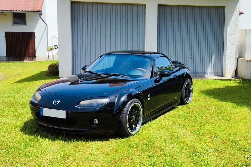 Schwarz Gebraucht 2007 Mazda MX5 Cabrio | 7.900 € - Bild 1/4