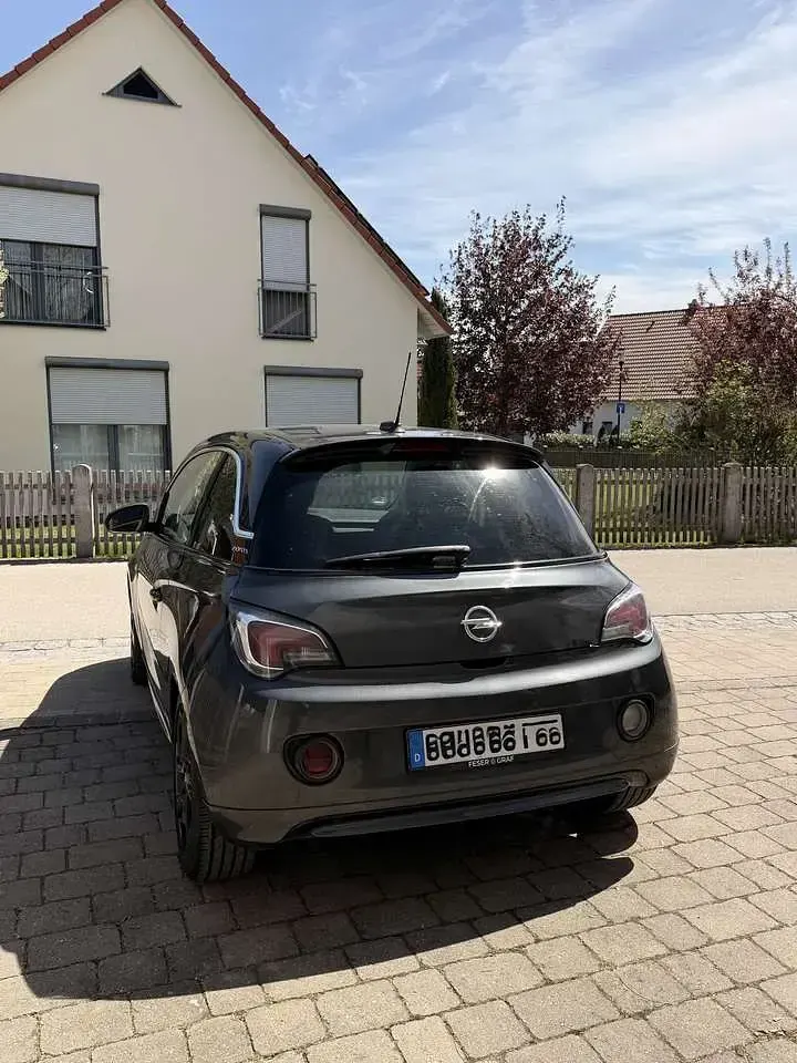 Używany Opel Adam Glam 101 KM (74 kW) 2017 Hatchback