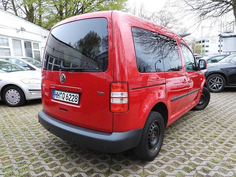 Gebraucht VW Caddy Trendline 105 PS (77 kW) 2011 Rot Van / Kleinbus