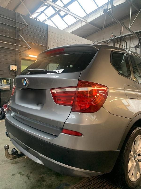 Gebraucht BMW X3 190 PS (139 kW) 2013 Grau SUV