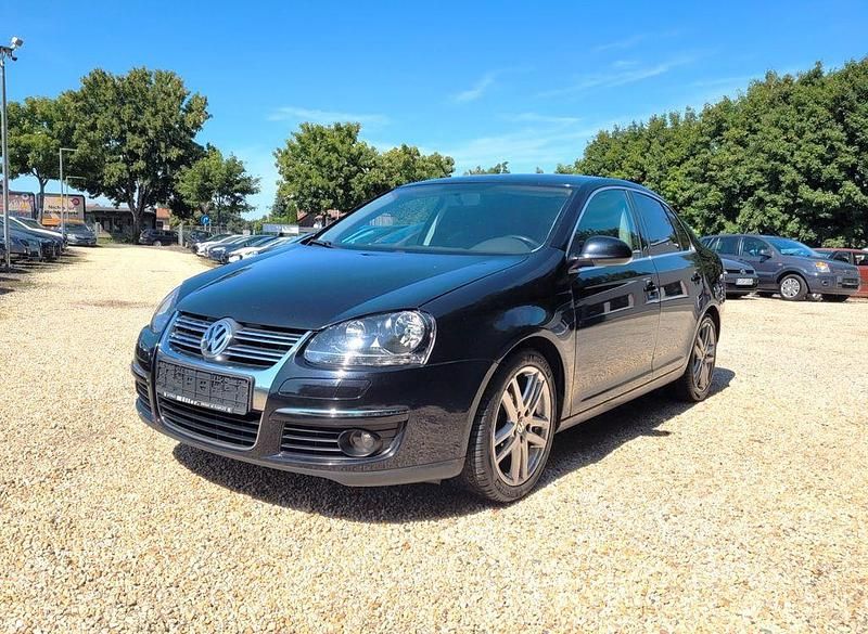 Schwarz Gebraucht 2006 VW Jetta Sportline Limousine | 2.980 € (Guter Preis) - Bild 1/4