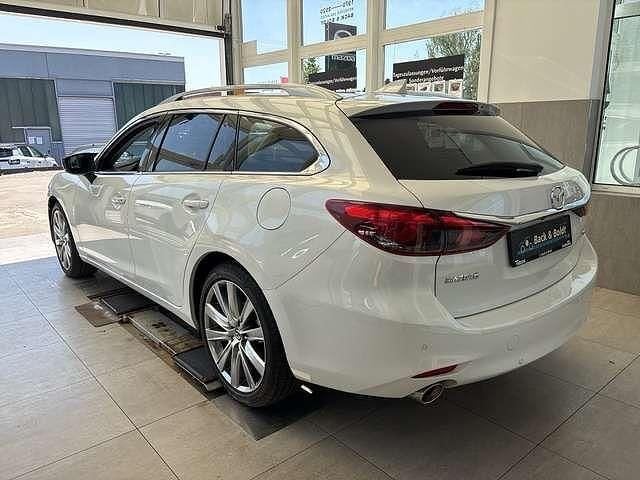 Gebraucht Mazda 6 Exclusive-Line 194 PS (142 kW) 2024 Rhodium white Kombi