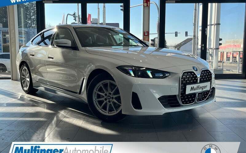 Weiß Neu 2025 BMW 420 Gran Coupé Comfort Edition Coupé | 51.590 € (Superpreis) - Bild 1/4