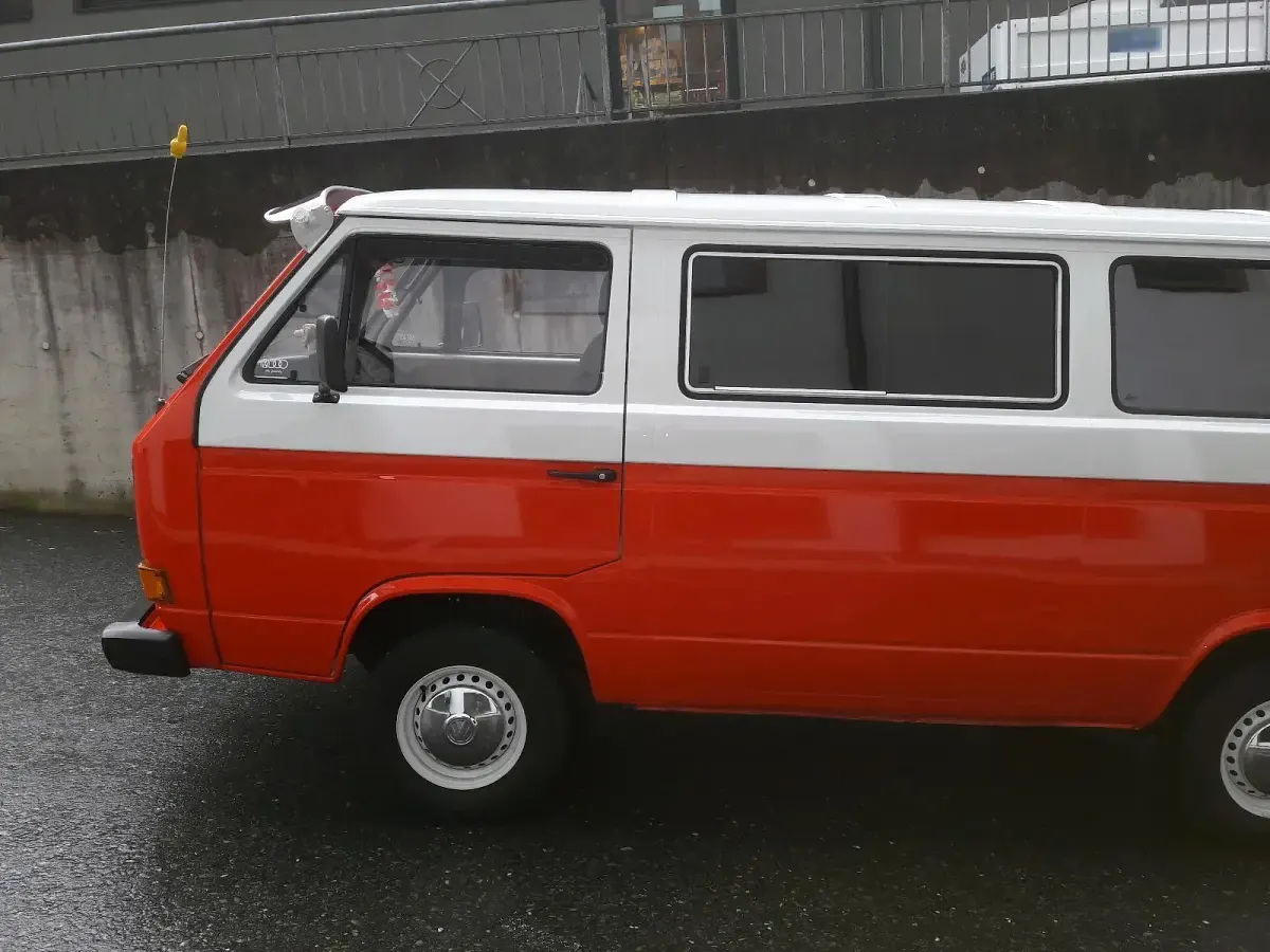 Gebraucht VW T3 Basis 51 PS (37 kW) 1990 Rot Van