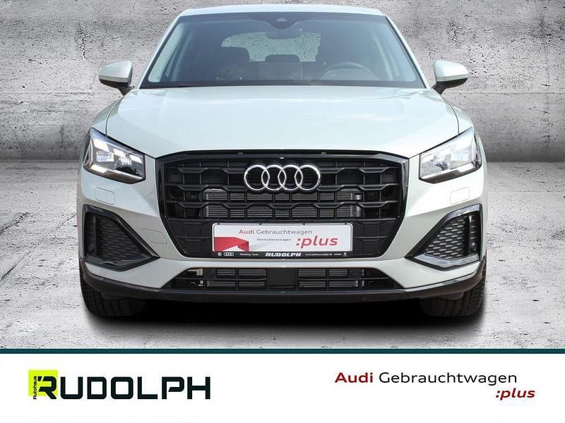Second-hand Audi Q2 Advanced Plus 150 CP (110 kW) 2024 Argintiu SUV