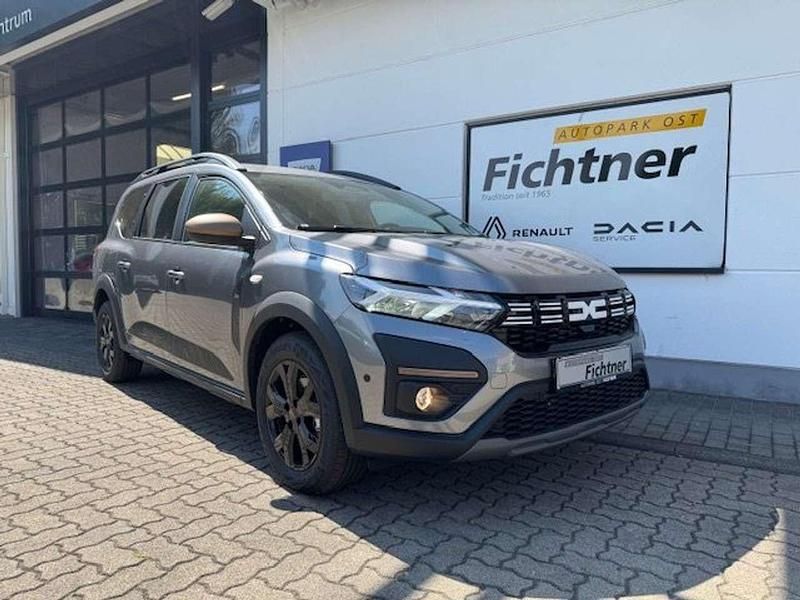 Dolomitgrau Neu 2024 Dacia Jogger Extreme Van / Kleinbus | 23.990 € (Fairer Preis) - Bild 1/4
