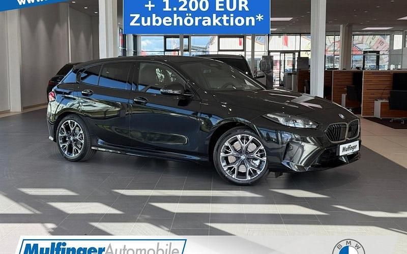 Schwarz Neu 2025 BMW 123 Shadowline Kleinwagen | 42.980 € (Superpreis) - Bild 1/4