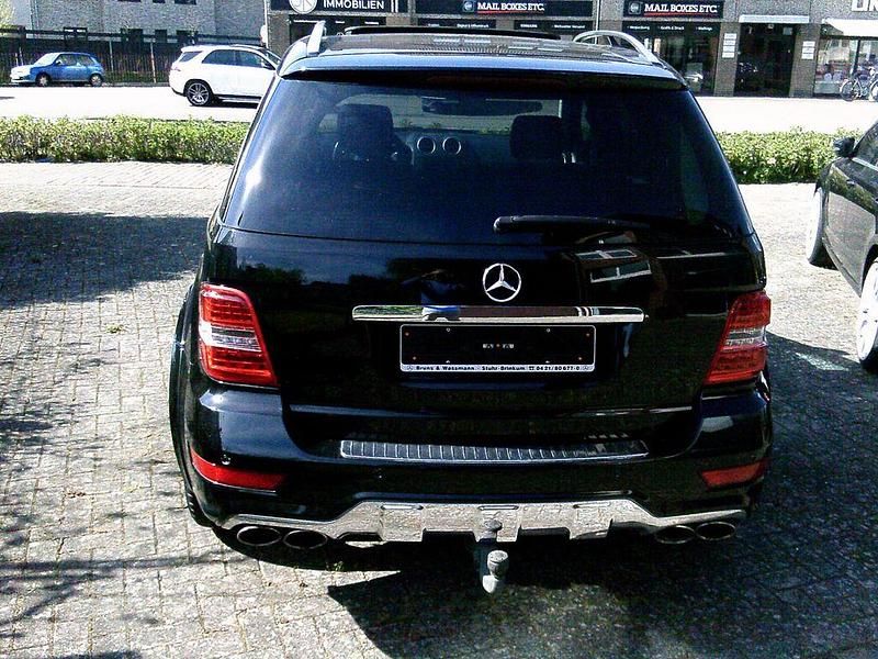 Gebraucht Mercedes ML63 AMG AMG 510 PS (375 kW) 2010 Schwarz SUV