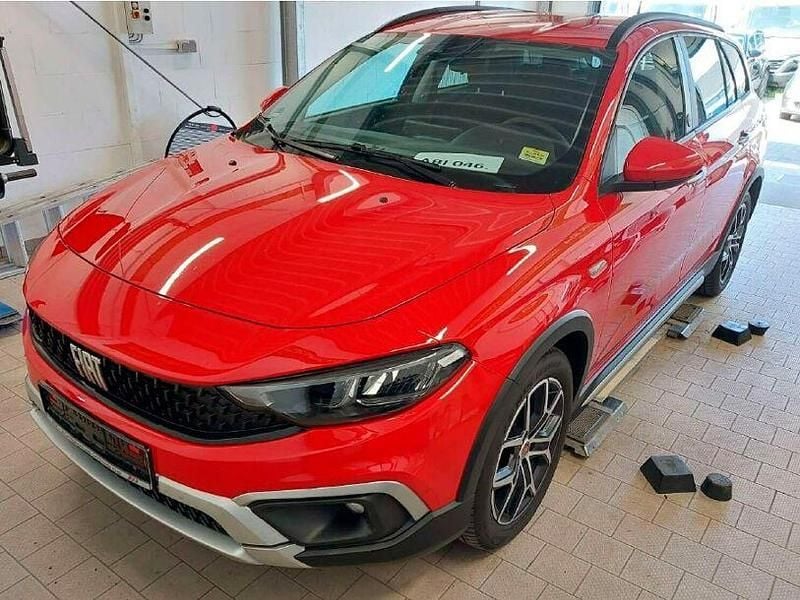 Rot Gebraucht 2023 Fiat Tipo Red Kombi | 19.999 € (Guter Preis) - Bild 1/3