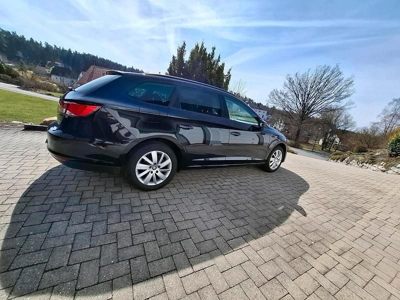 Usata Seat Leon 105 CV (77 kW) 2015 Nero Station wagon