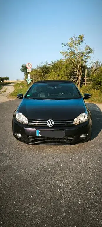 Gebraucht VW Golf 105 PS (77 kW) 2011 Violett Cabrio