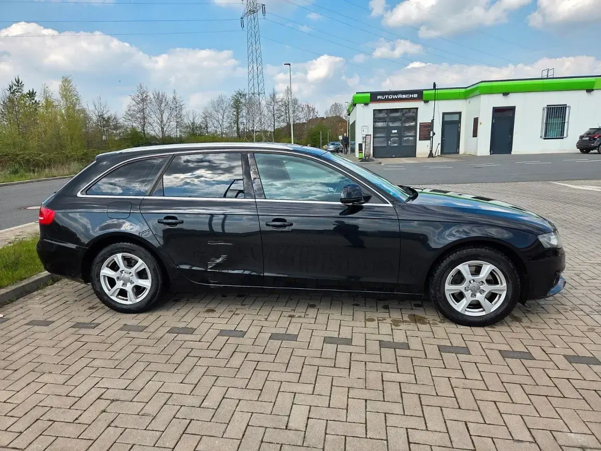 Gebraucht Audi A4 160 PS (117 kW) 2008 Schwarz Kombi
