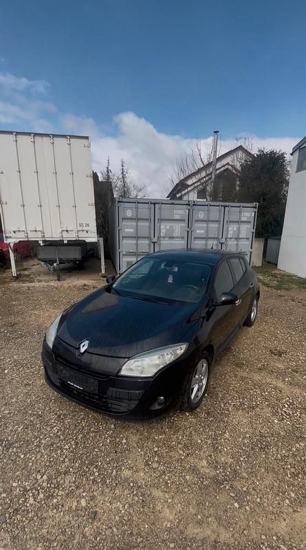 Gebraucht Renault Mégane III 131 PS (96 kW) 2009 Schwarz Kleinwagen