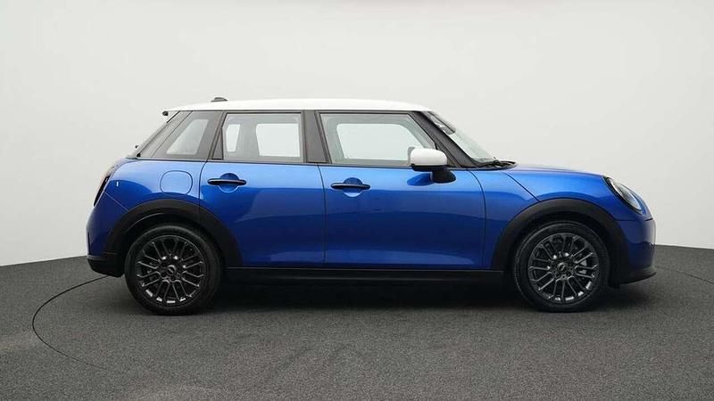 Gebraucht Mini Cooper Classic 156 PS (114 kW) 2024 Blau Kleinwagen