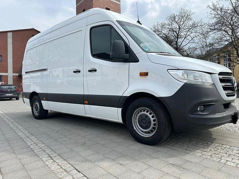 Second-hand Mercedes Sprinter 160 CP (117 kW) 2019 Alb Van