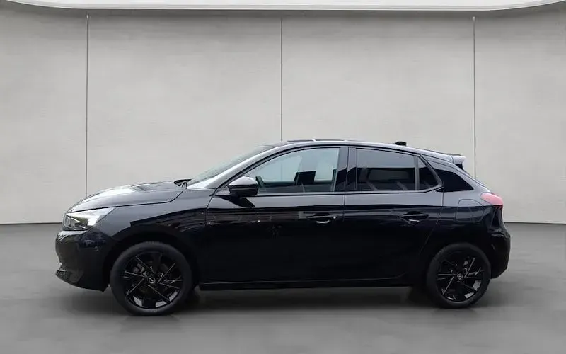 Gebraucht Opel Corsa 101 PS (74 kW) 2024 Schwarz Kleinwagen