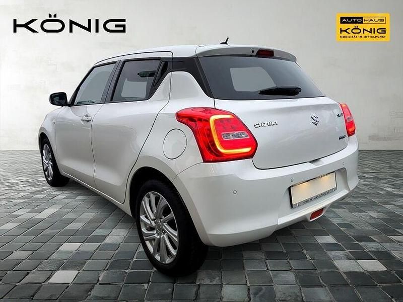 Gebraucht Suzuki Swift Comfort 83 PS (61 kW) 2023 Weiß Limousine