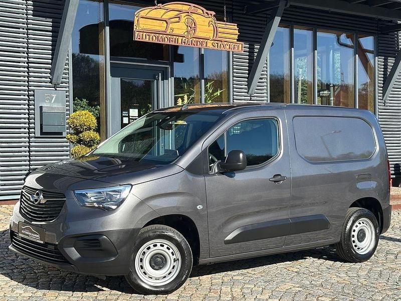 Second-hand Opel Combo Selection 110 CP (80 kW) 2020 Gri Monovolum