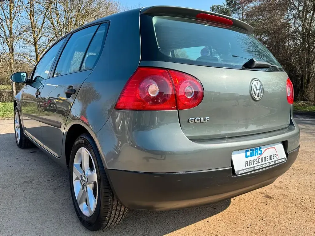 Gebraucht VW Golf IV Trendline 102 PS (75 kW) 2005 Grün Limousine