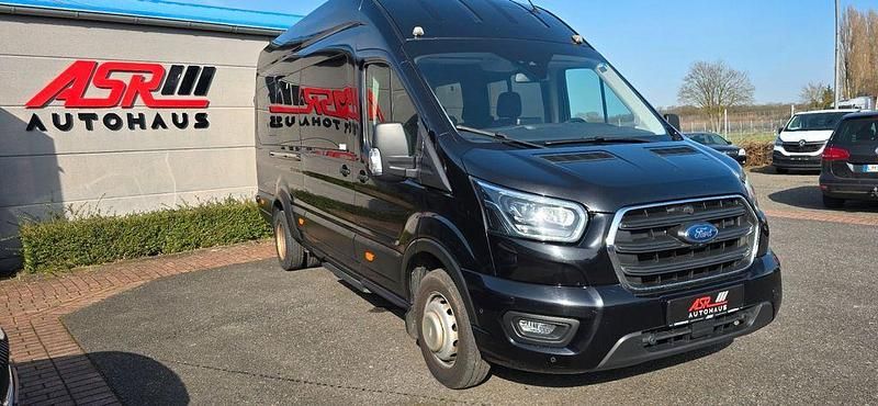 Gebraucht Ford Transit Trend 170 PS (125 kW) 2020 Schwarz Van / Kleinbus