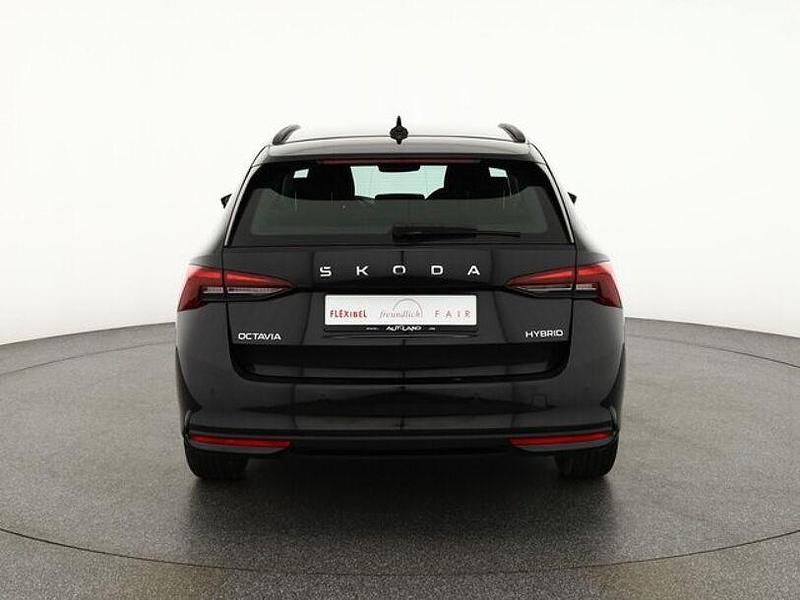 Neu Skoda Octavia 150 PS (110 kW) 2025 Schwarz Kombi