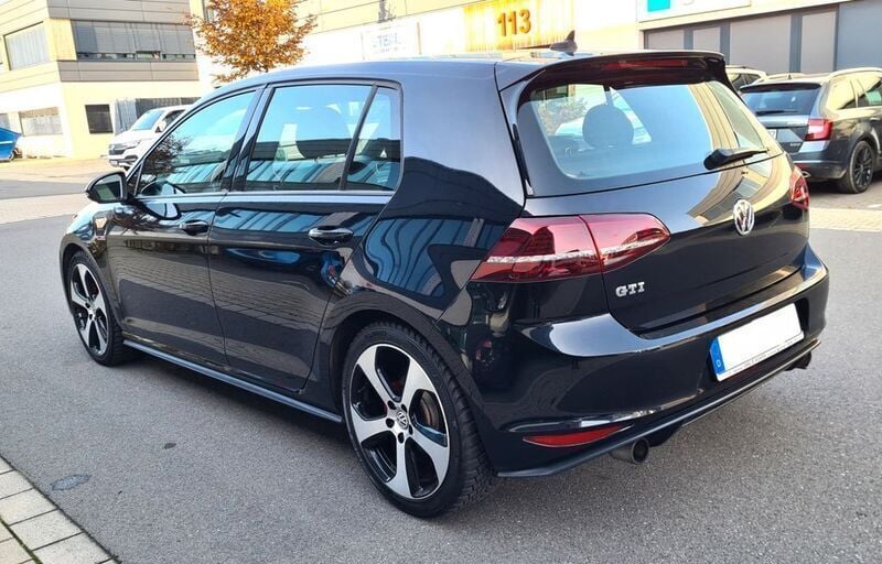 Gebraucht VW Golf VII GTI 211 PS (155 kW) 2017 Schwarz Limousine