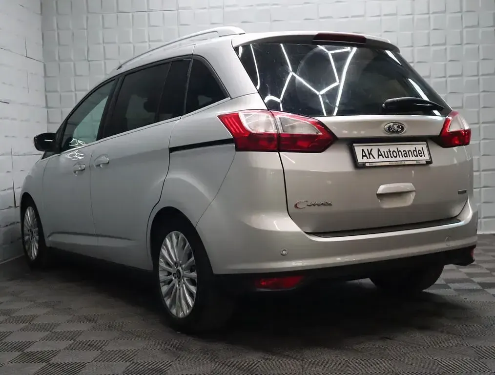 Gebraucht Ford Grand C-Max Titanium 116 PS (85 kW) 2011 Silber Van / Kleinbus