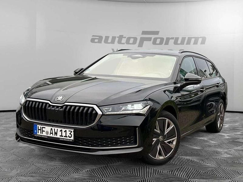 Gebraucht Skoda Superb Selection 150 PS (110 kW) 2024 Ebony schwarz metallic Kombi