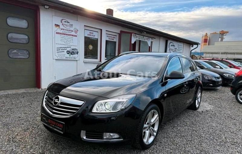 Gebraucht Opel Insignia 160 PS (117 kW) 2012 Schwarz Kombi
