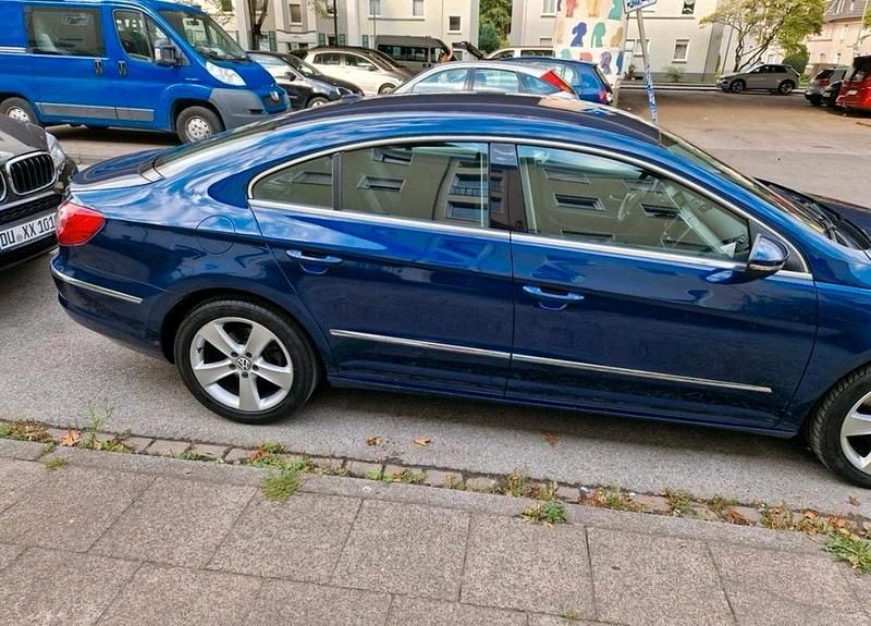 Blau Gebraucht 2010 VW CC Limousine | 7.300 € (Fairer Preis) - Bild 1/4
