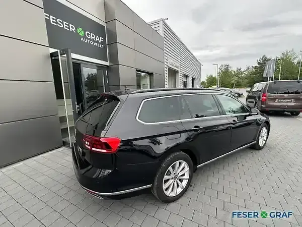 Gebraucht VW Passat GTE 218 PS (160 kW) 2022 Deep black perleffekt Kombi
