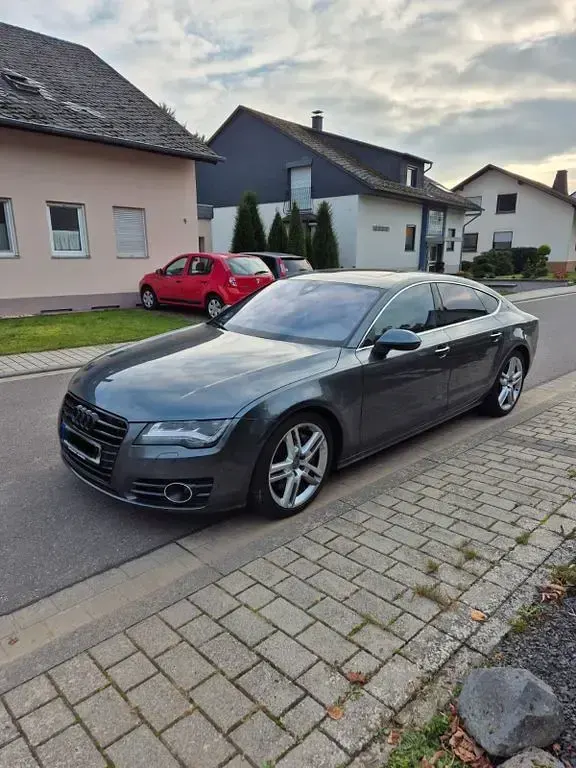 Gebraucht Audi A7 Sportback Ambiente 313 PS (230 kW) 2012 Grau Kleinwagen