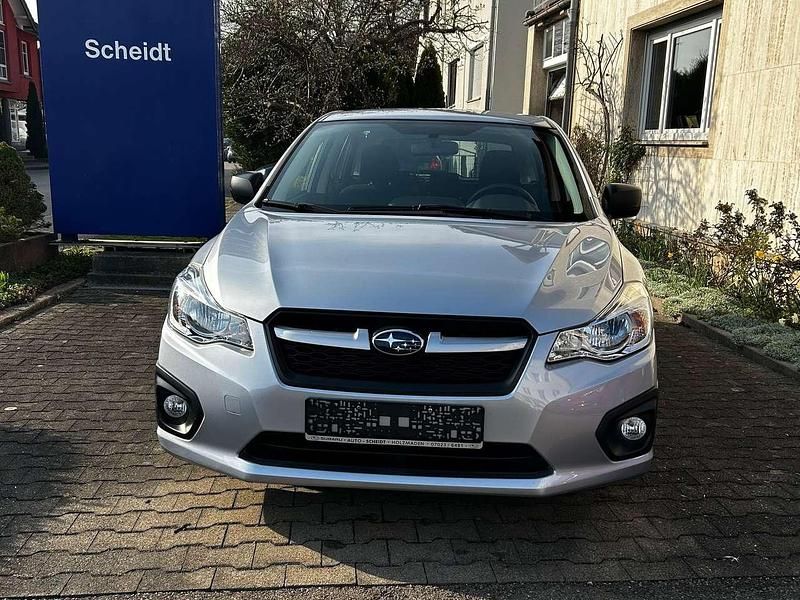 Icesilver Gebraucht 2013 Subaru Impreza Active Limousine | 9.840 € (Fairer Preis) - Bild 1/4