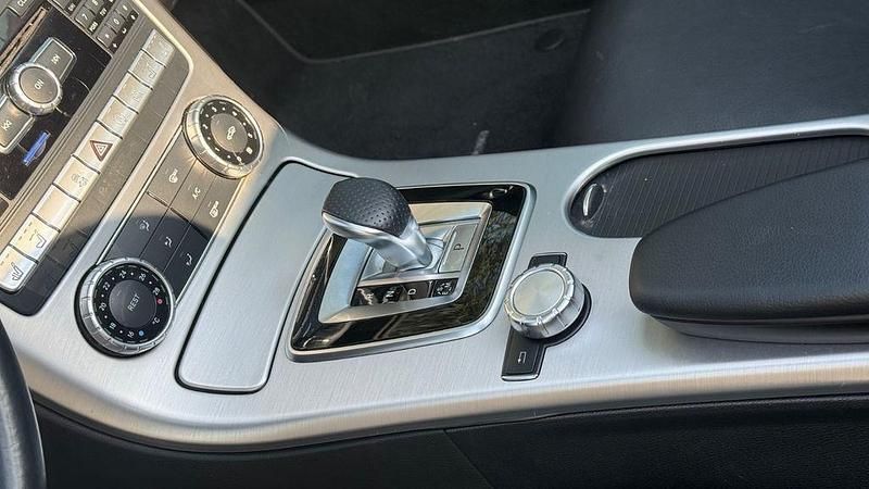 Gebraucht Mercedes SLK200 184 PS (135 kW) 2015 Silber Cabrio