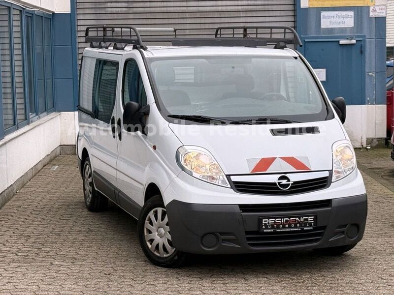 Casabl/arctic/eisweiss/kaolin Gebraucht 2014 Opel Vivaro Van | 11.998 € (Guter Preis) - Bild 1/4