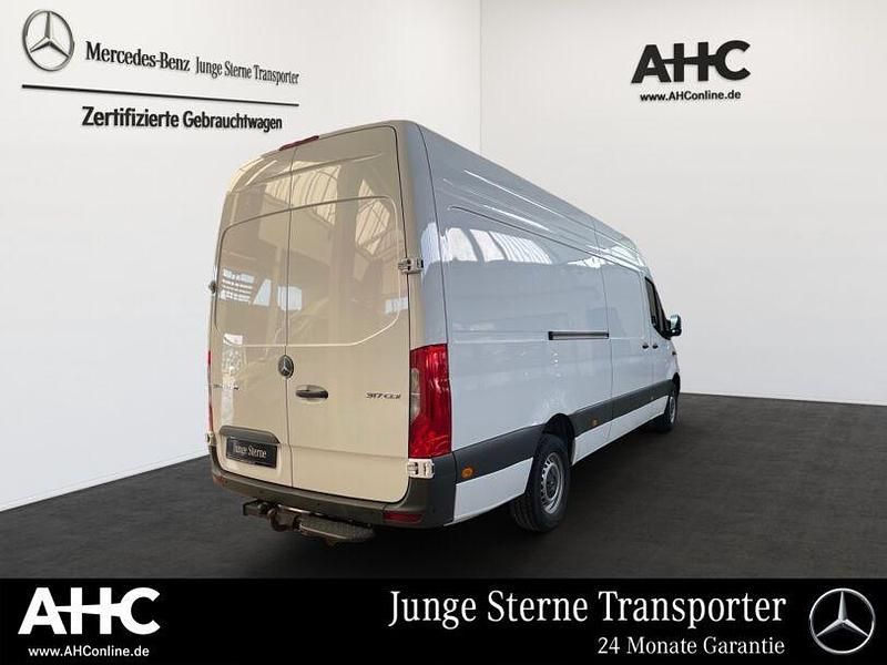 Gebraucht Mercedes Sprinter 170 PS (125 kW) 2024 Weiß Van