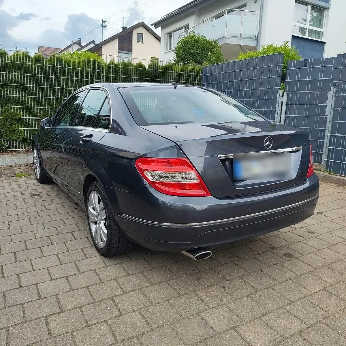 Gebraucht Mercedes C220 170 PS (125 kW) 2009 Grau Limousine