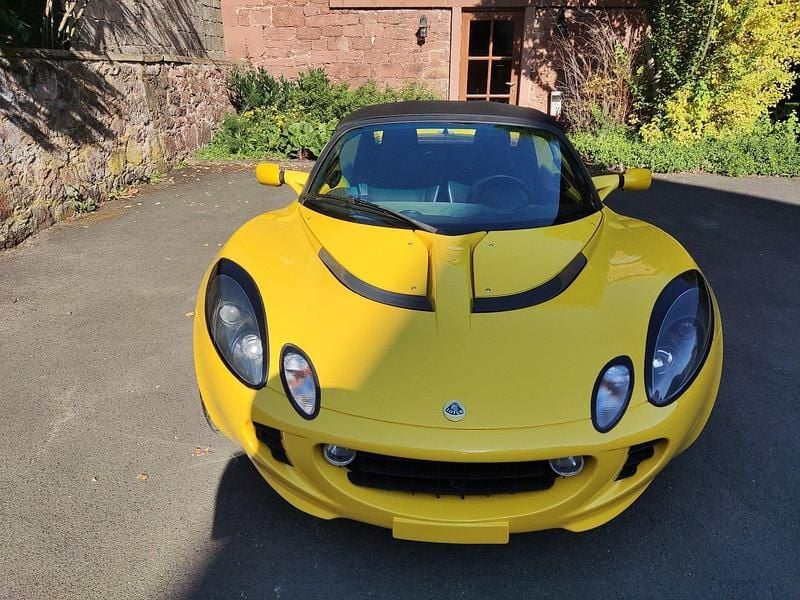 Używany Lotus Elise 122 KM (89 kW) 2002 Żółty Kabriolet