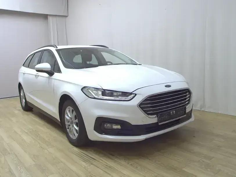 Używany Ford Mondeo Trend 150 KM (110 kW) 2020 Biały Kombi