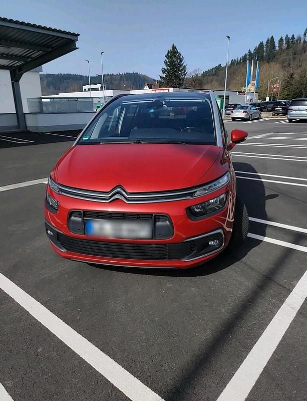 Gebraucht Citroën Grand C4 Picasso 120 PS (88 kW) 2018 Rot Van / Kleinbus