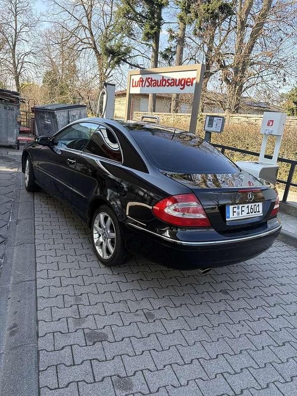 Gebraucht Mercedes CLK200 163 PS (119 kW) 2004 Schwarz Coupé