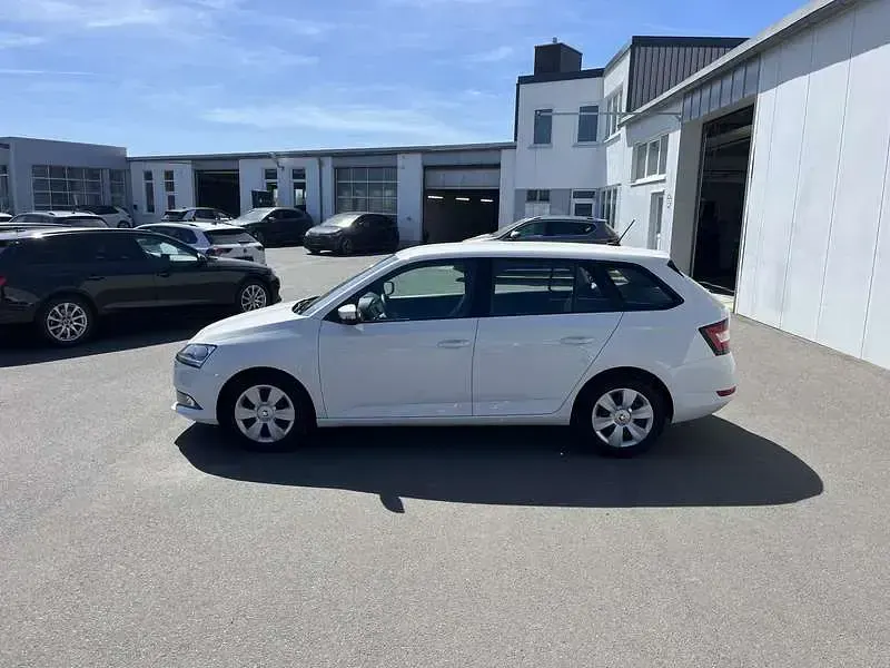 Gebraucht Skoda Fabia Cool Plus 60 PS (44 kW) 2021 Candyweiss Kleinwagen